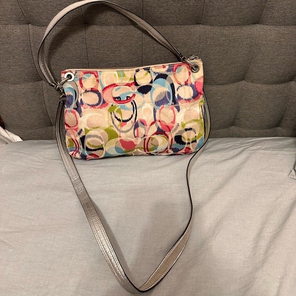 Coach Poppy Multi Signature Ikat Hippie shoulder bag, style number 19874 - Picture 2 of 7